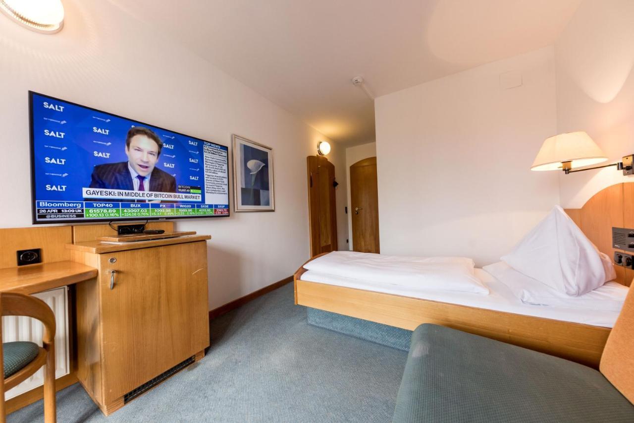 Hotel Edlingerwirt - Sauna & Golfsimulator Inklusive Spittal an der Drau Ngoại thất bức ảnh